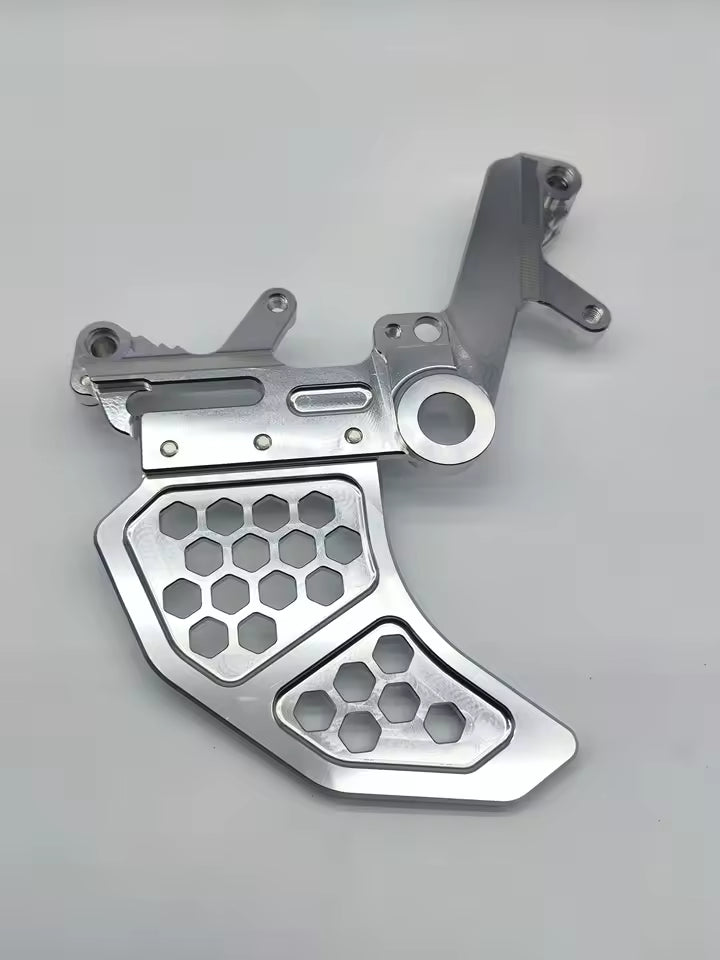 Ultra Bee Rear Dual Caliper Bracket