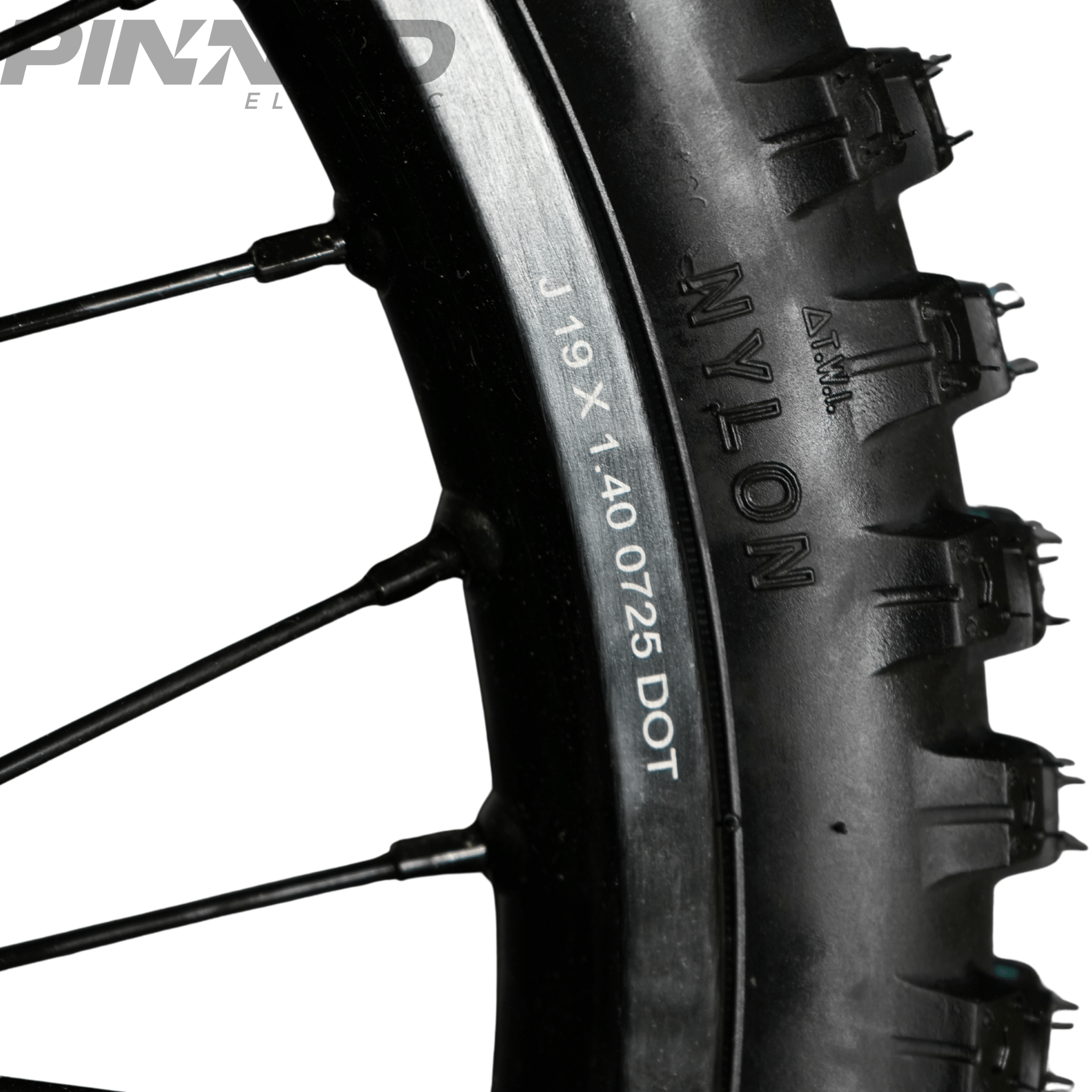 Arctic Leopard XE Pro 19" Front Wheel and Dirt Tires (Arctic Leopard XE Pro OEM)