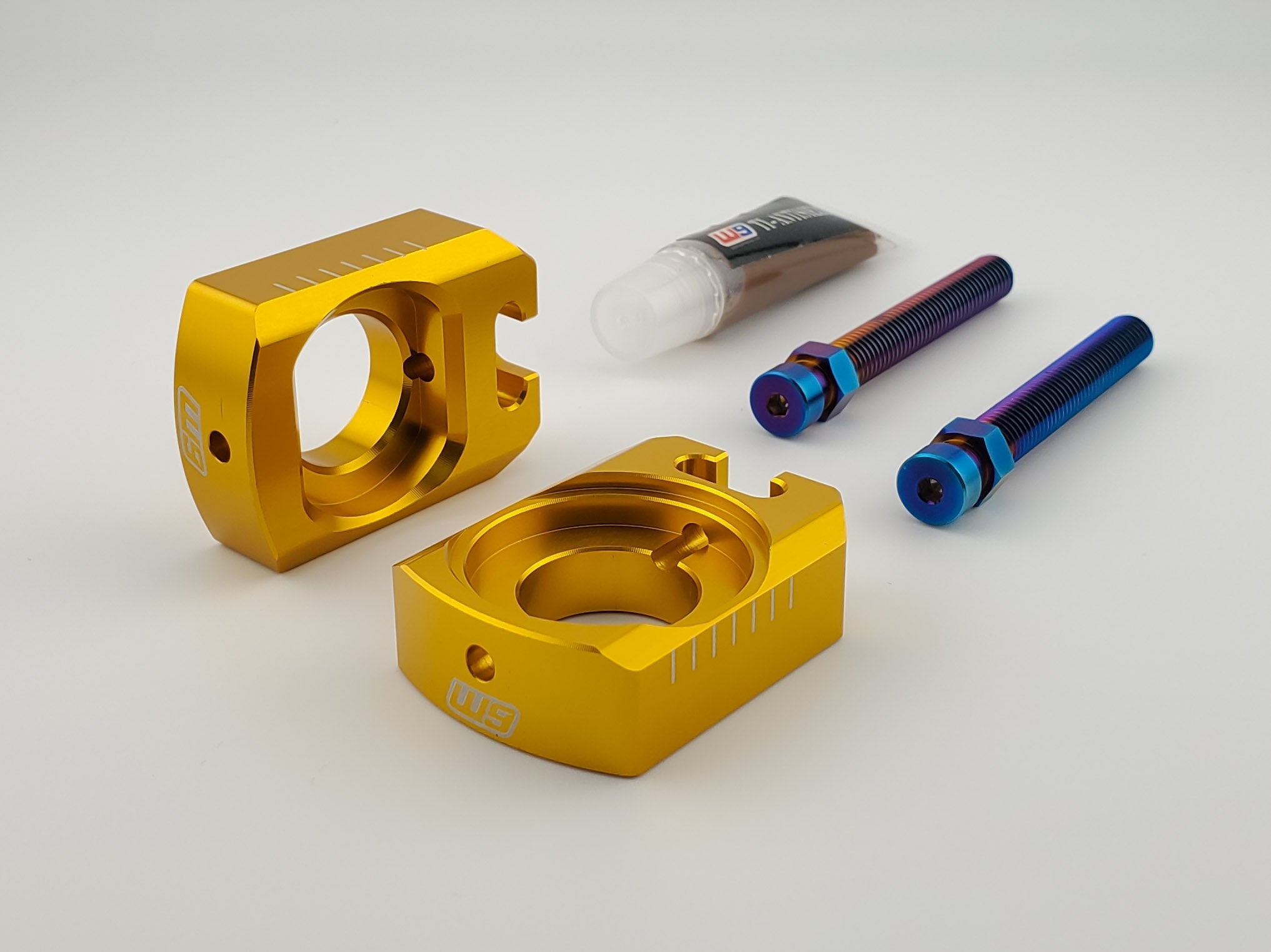 Ultra Bee Axle Block (Collective)