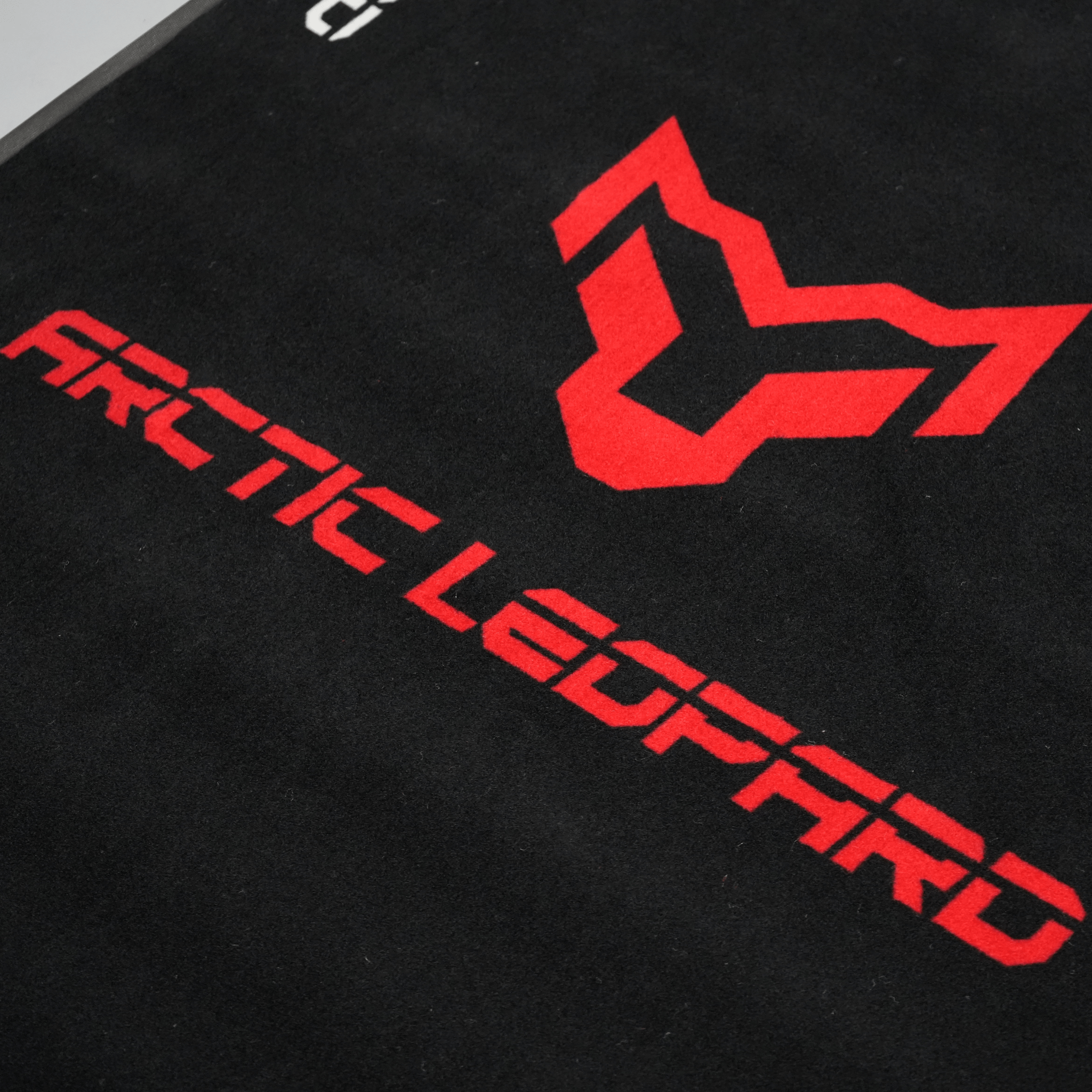 Arctic Leopard Pit Mat (Arctic Leopard)
