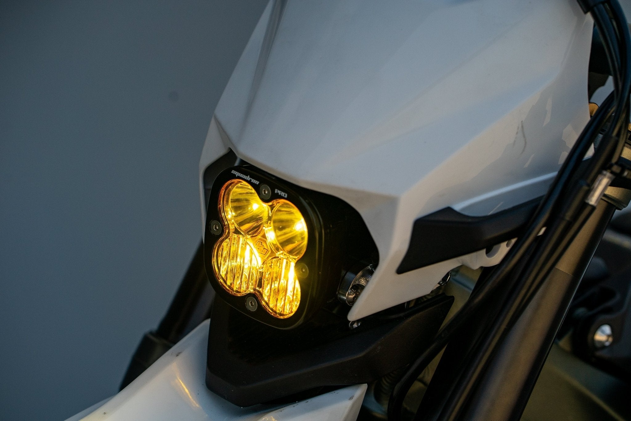Prickly Motorsports Squadron Pro Headlight - Ultra Bee